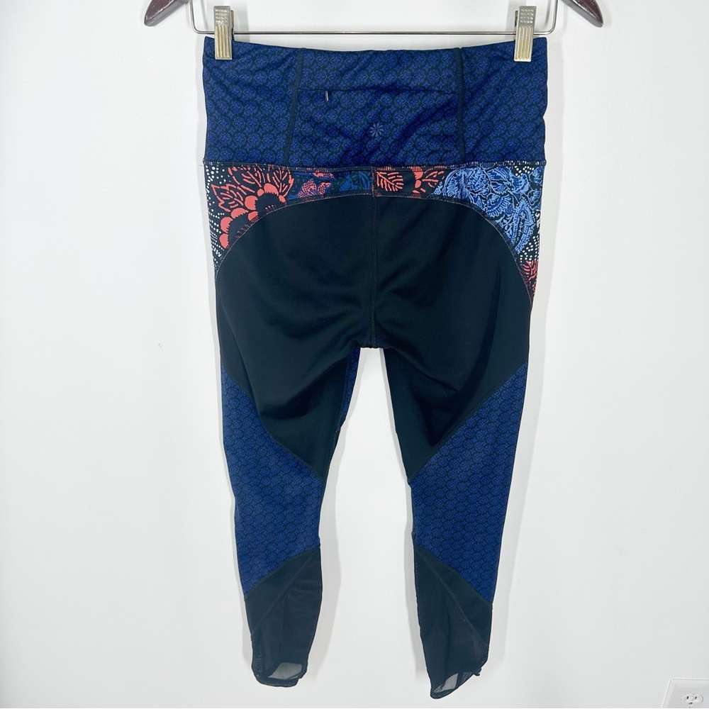 Athleta Lotus Precision Athletic Leggings Blue Color Block Size Small - Picture 7 of 9